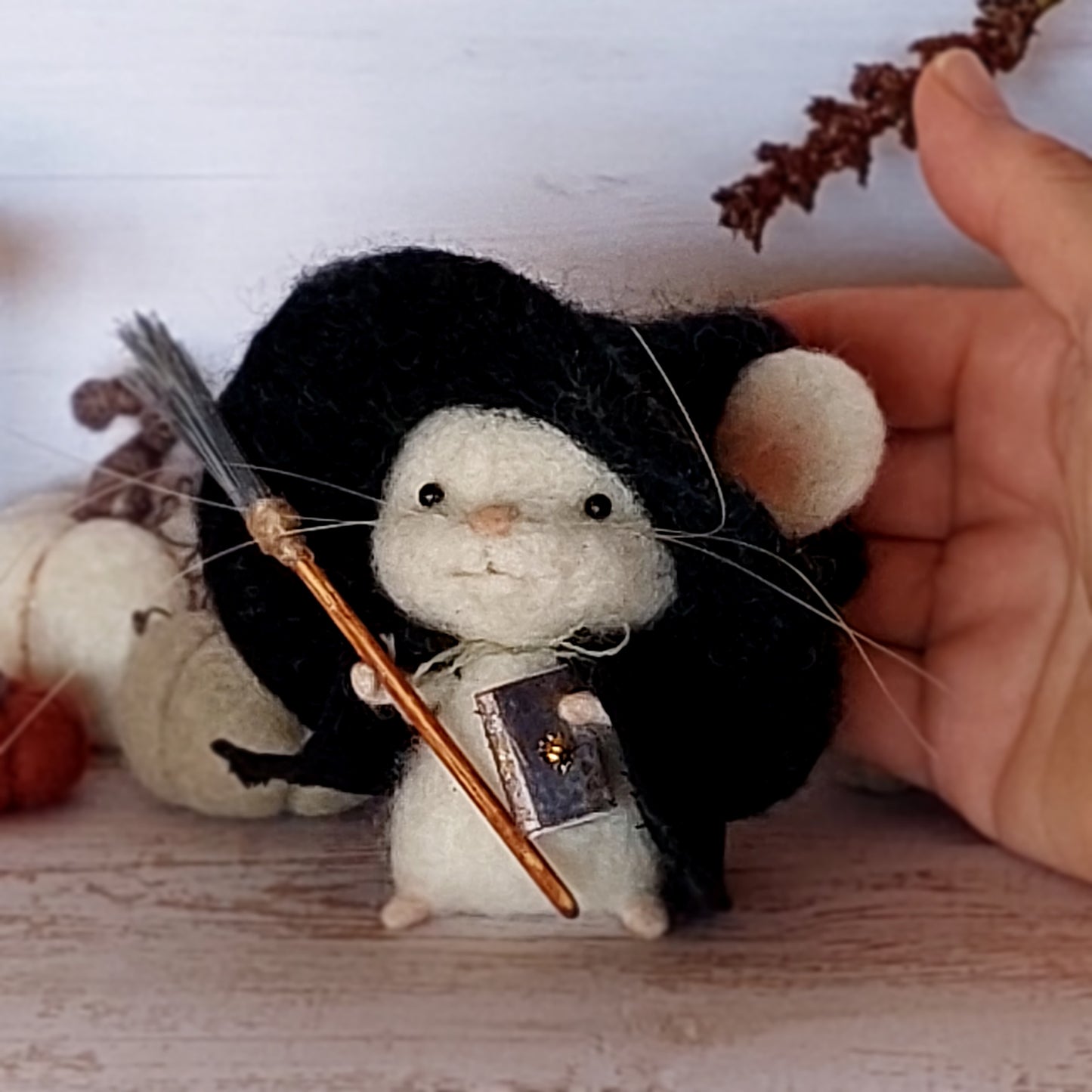 Needle felted mouse Wizard Albie Thistlewick III