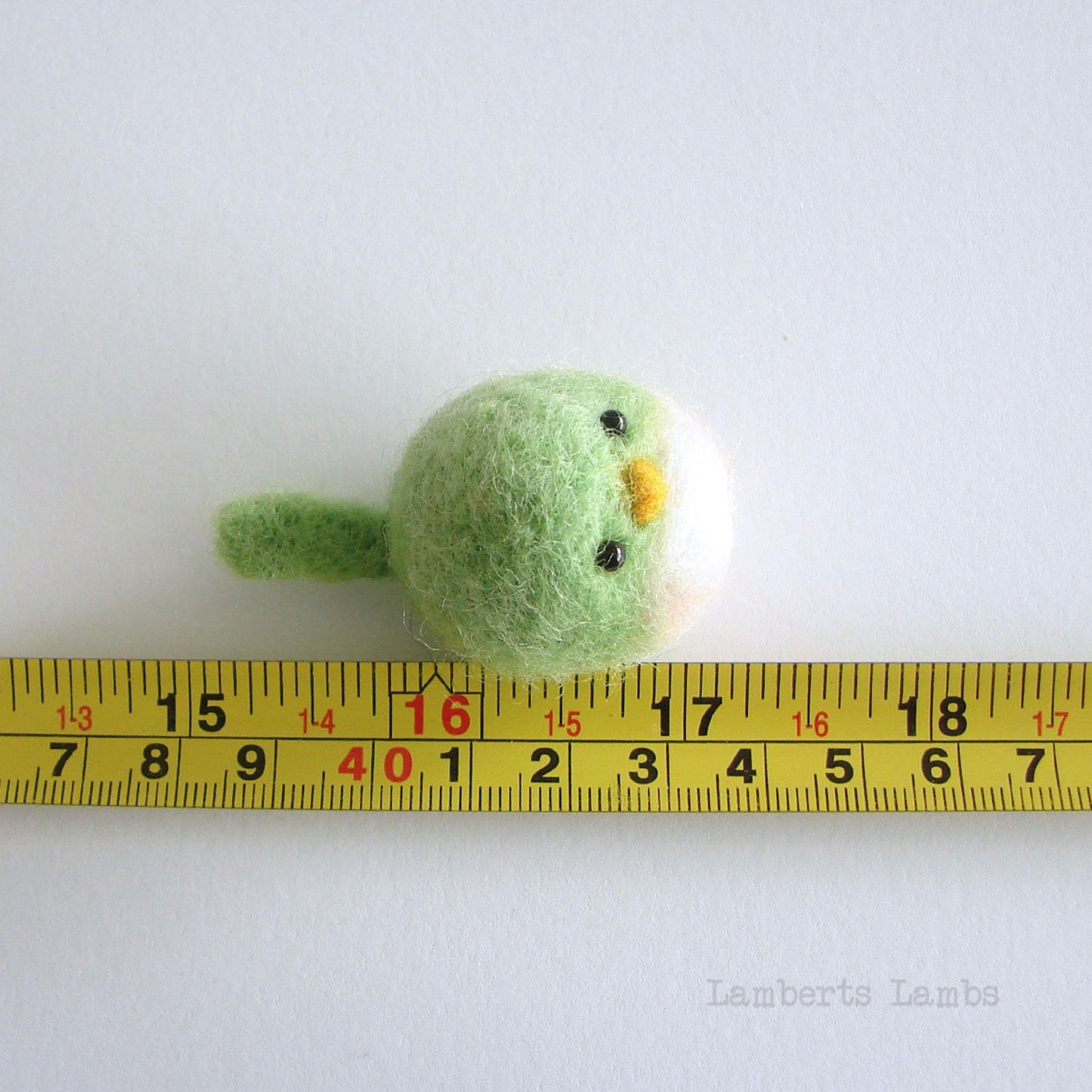 Felted bird, Small needle felted bird, handmade wool bird
