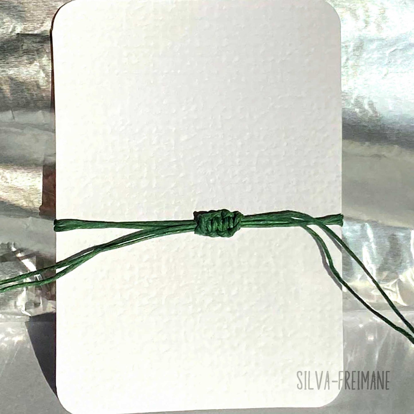 Small Purple Flower String bracelet, Friendship bracelet, Boho-chic bracelet