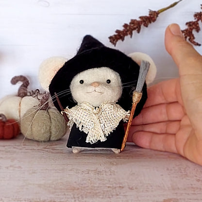 Needle felted mouse witch Agnes Willowfen