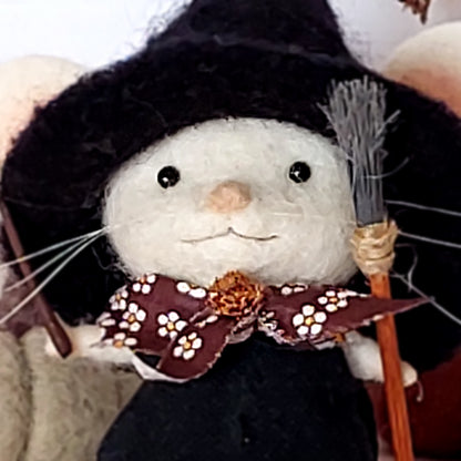 Needle felted mouse witch Hazel Rowanmere