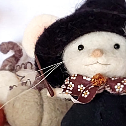 Needle felted mouse witch Hazel Rowanmere
