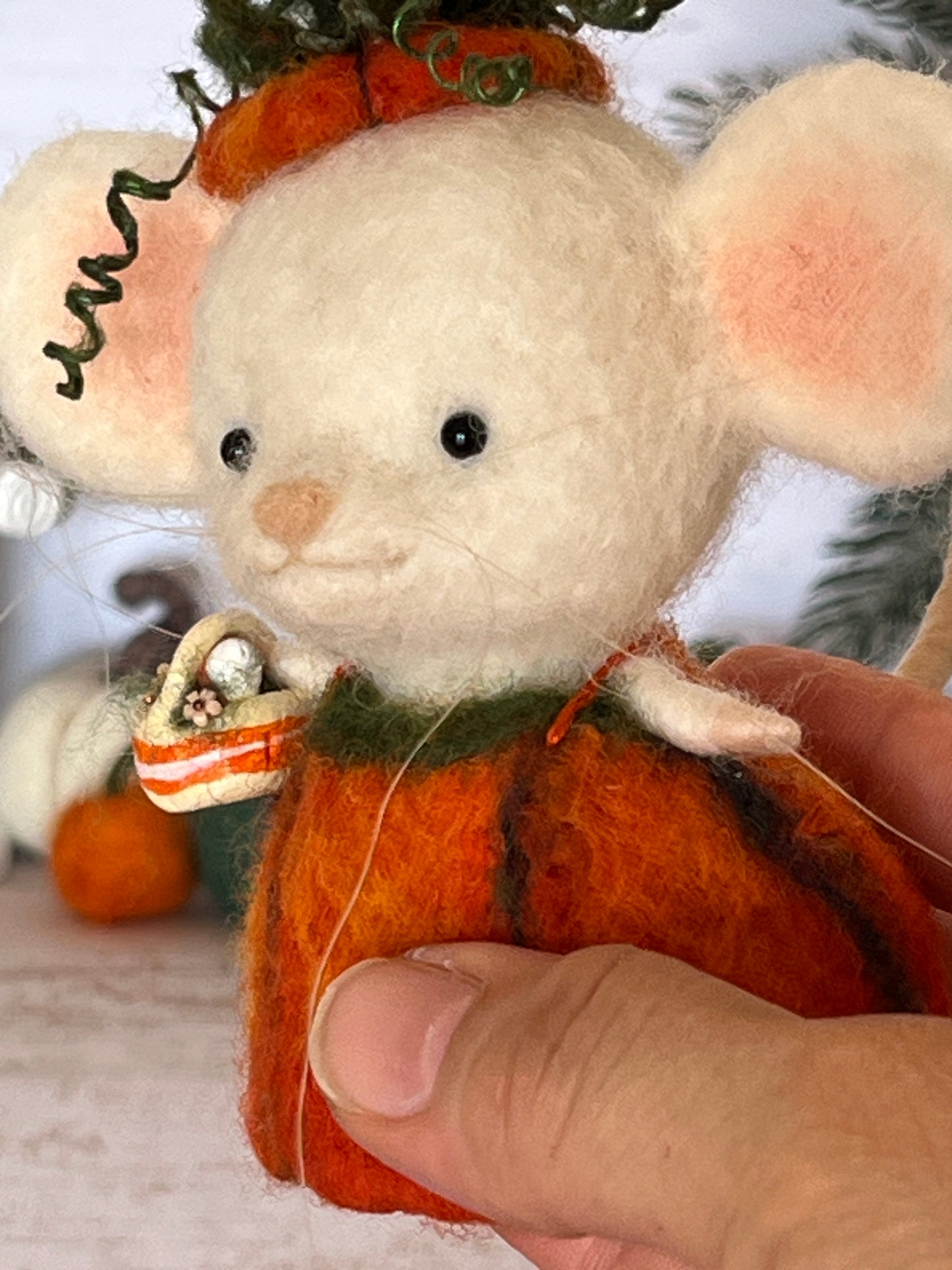 Needle felted mouse  Guardians of the pumpkin patch Tansy Thimbletoe
