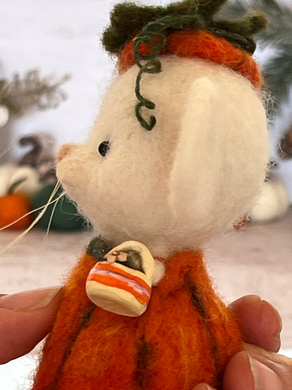 Needle felted mouse Guardians of the pumpkin patch Penelope Seedwhisk