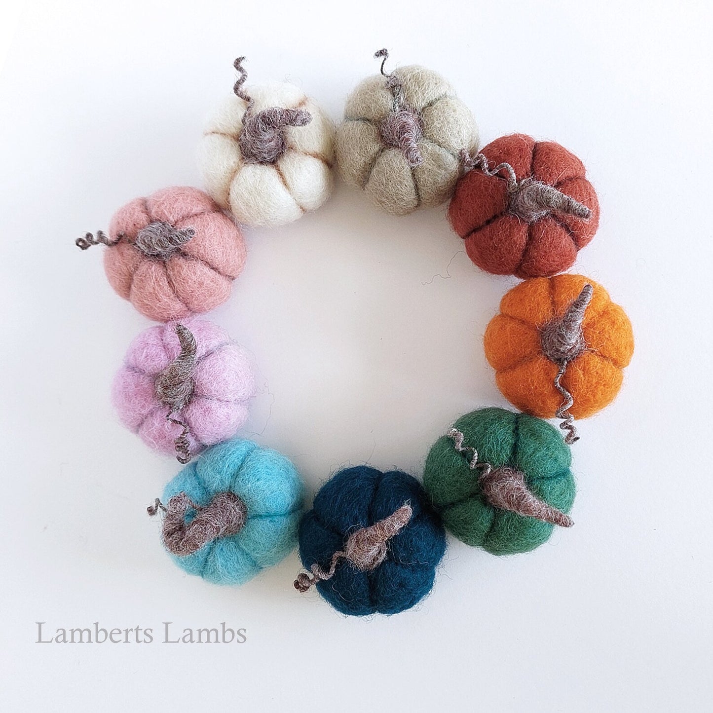 Handmade Needle felted wool Pumpkin, small and medium doll house side pumpkins