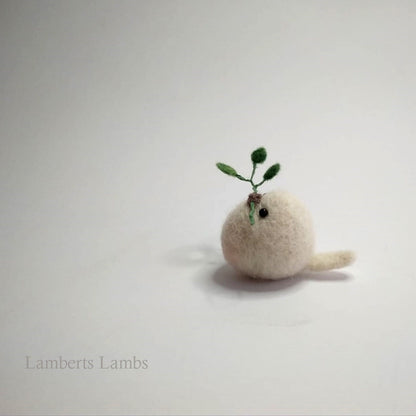 Needle felted Dove, white felted wool bird, handmade bird of peace