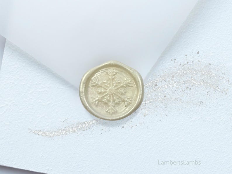 6 Simple Snowflake wax seal stickers, A set of 6 Premade Simple Snowflake wax seal stickers for journaling, gift wrapping decor