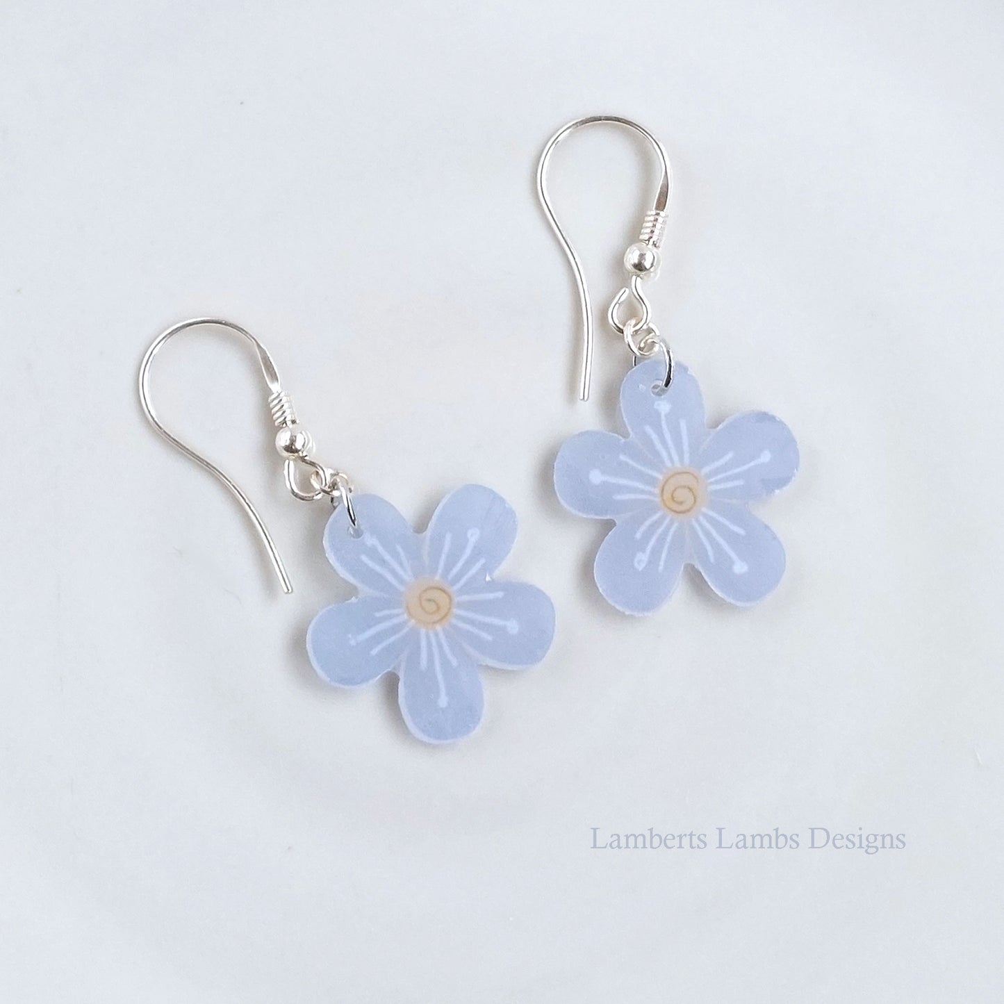 Minimalistic Purple daisy flower earrings, handmade simple hanging  daisy earrings