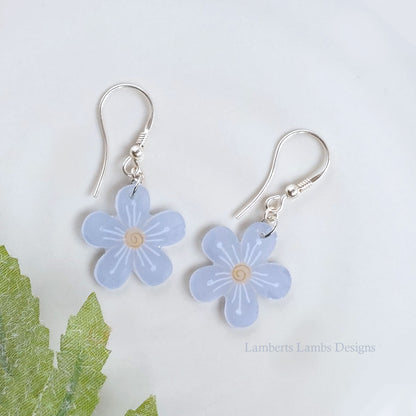 Minimalistic Purple daisy flower earrings, handmade simple hanging  daisy earrings