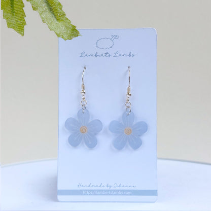 Minimalistic Purple daisy flower earrings, handmade simple hanging  daisy earrings