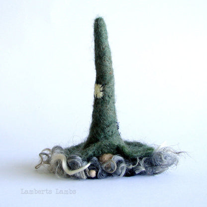 Needle felted gnome, Felted Gnome, Needle Felted Scandinavian Gnome, Witch Gnome Felted Tomte Wool Nisse Hairy Gnome