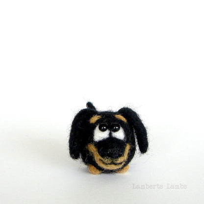 Needle felted Dachshund Felted dog, Tiny wool dog