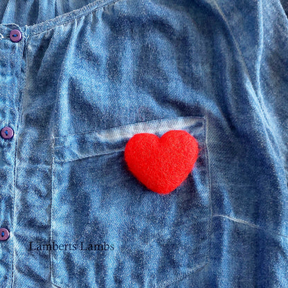 Needle felted Heart Brooch, Handmade Felted Heart Brooch - Red
