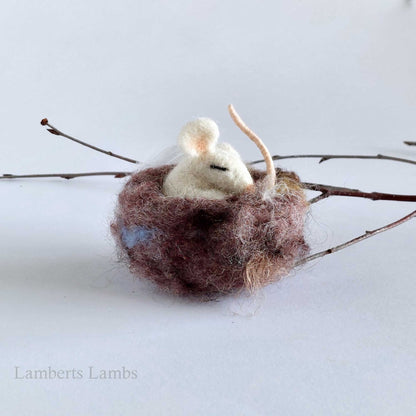 Needle felted baby mouse in a nest
