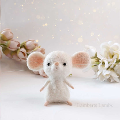 Needle Felted White Mouse