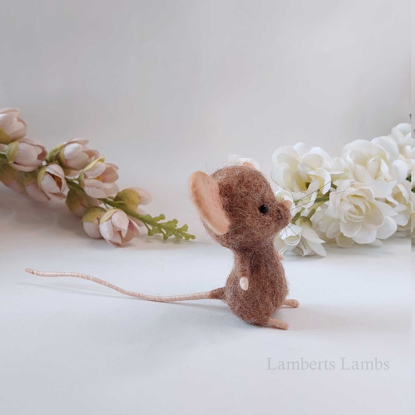 Needle Felted Brown Mouse